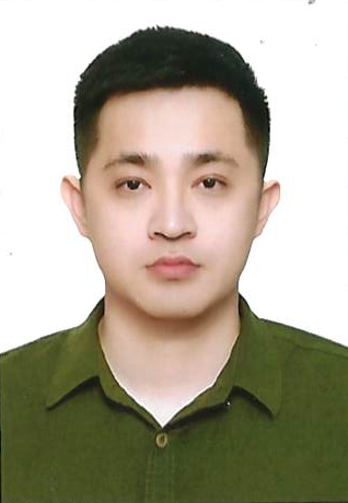 黄泽伟.png